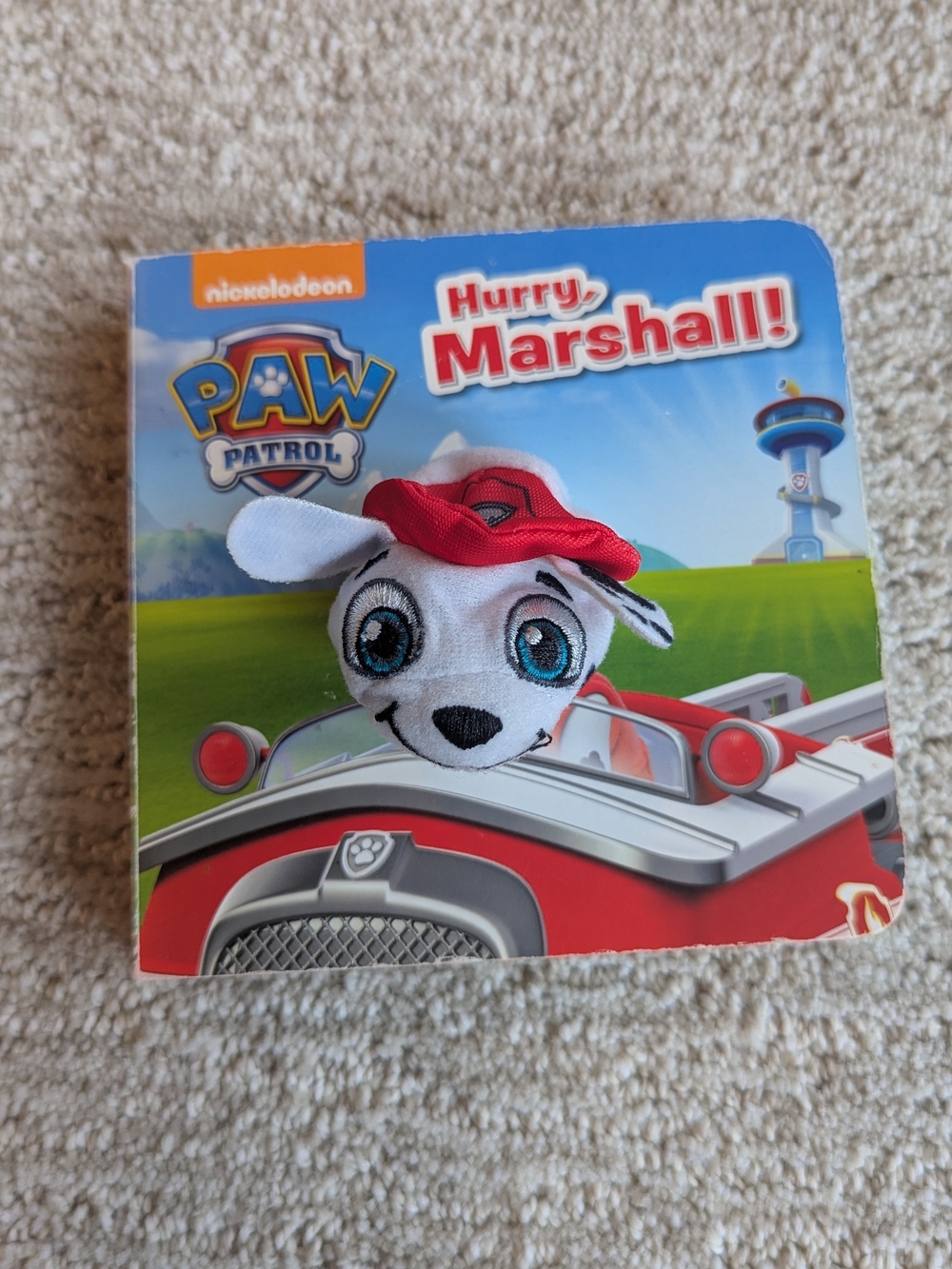 Hurry, Marshall!" PAW Patrol Finger Puppet Board Book (Nickelodeon)